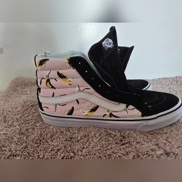 Vans Black Skateboard Shoes - Picture 8 of 9